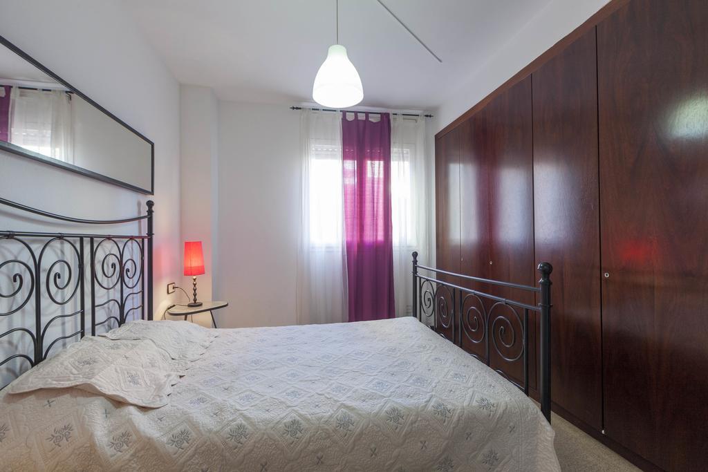 Apartment Sagrada Familia Барселона Номер фото