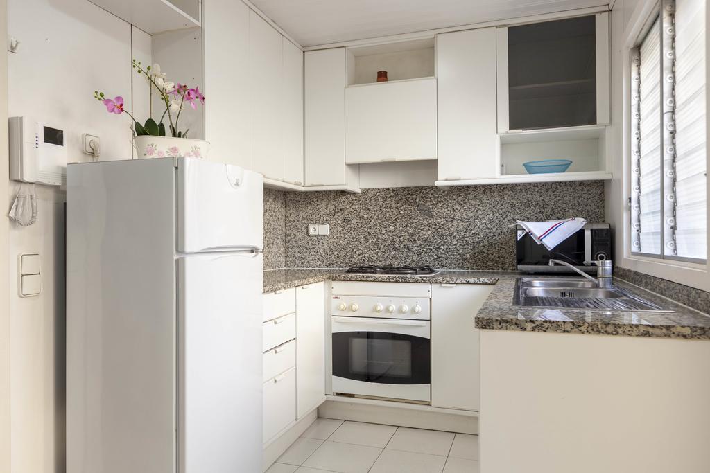 Apartment Sagrada Familia Барселона Номер фото